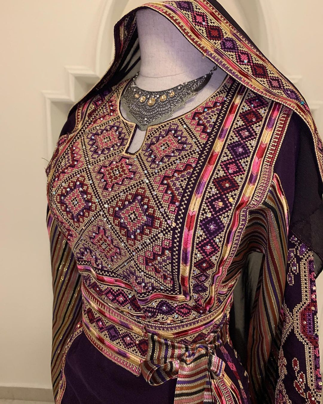 Embroidered Traditional Palestinian Dress – SHARQ ARTS